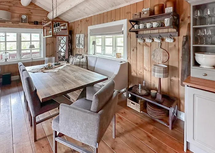 Semesterbostad 4 Bedroom Cozy In Gol Golsfjellet