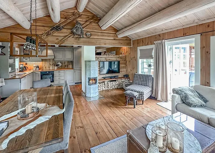 4 Bedroom Cozy In Gol * Golsfjellet